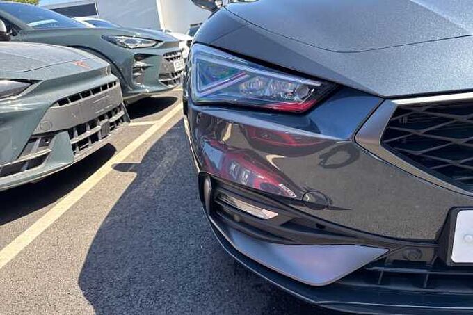 SEAT Leon 1.4 eHybrid 13kWh FR Hatchback 5dr Petrol Plug-in Hybrid DSG (204 ps)