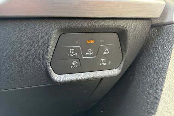 SEAT Leon 1.4 eHybrid 13kWh FR Hatchback 5dr Petrol Plug-in Hybrid DSG (204 ps)