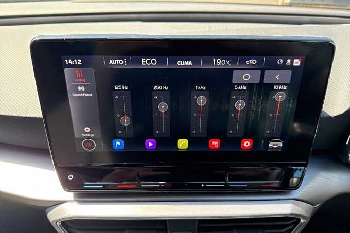 SEAT Leon 1.4 eHybrid 13kWh FR Hatchback 5dr Petrol Plug-in Hybrid DSG (204 ps)