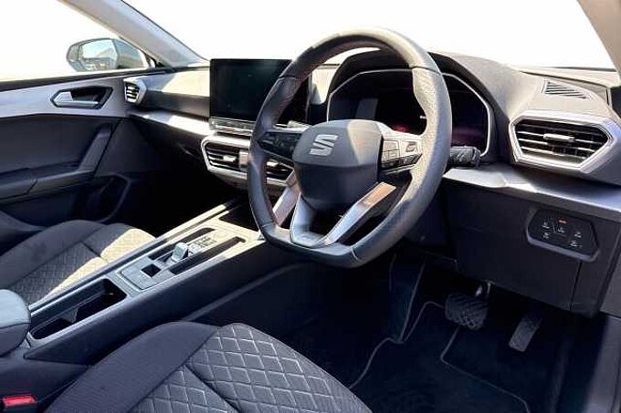 SEAT Leon 1.4 eHybrid 13kWh FR Hatchback 5dr Petrol Plug-in Hybrid DSG (204 ps)