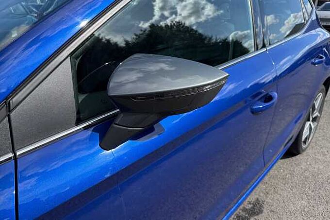 SEAT Ibiza 1.0 TSI XCELLENCE Hatchback 5dr Petrol Manual (110 ps)