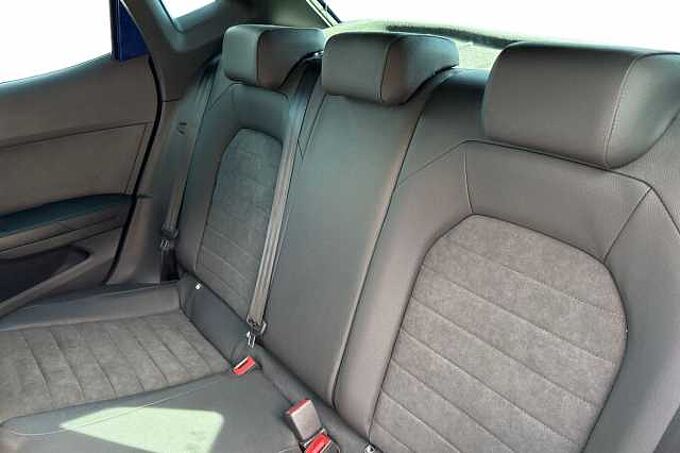 SEAT Ibiza 1.0 TSI XCELLENCE Hatchback 5dr Petrol Manual (110 ps)