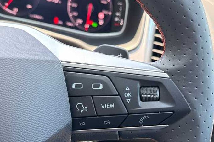 SEAT Ateca 1.5 TSI EVO FR Sport SUV 5dr Petrol DSG (150 ps)