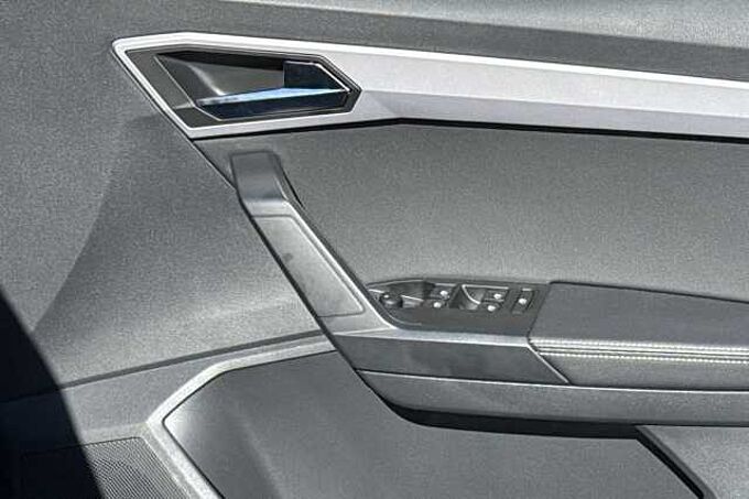 SEAT Ibiza 1.0 TSI XCELLENCE Hatchback 5dr Petrol Manual (95 ps)