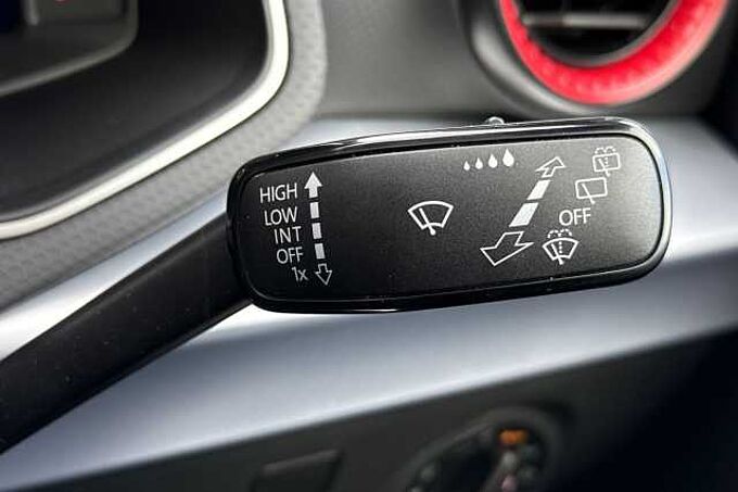 SEAT Arona 1.0 TSI 115 FR Sport 5dr DSG