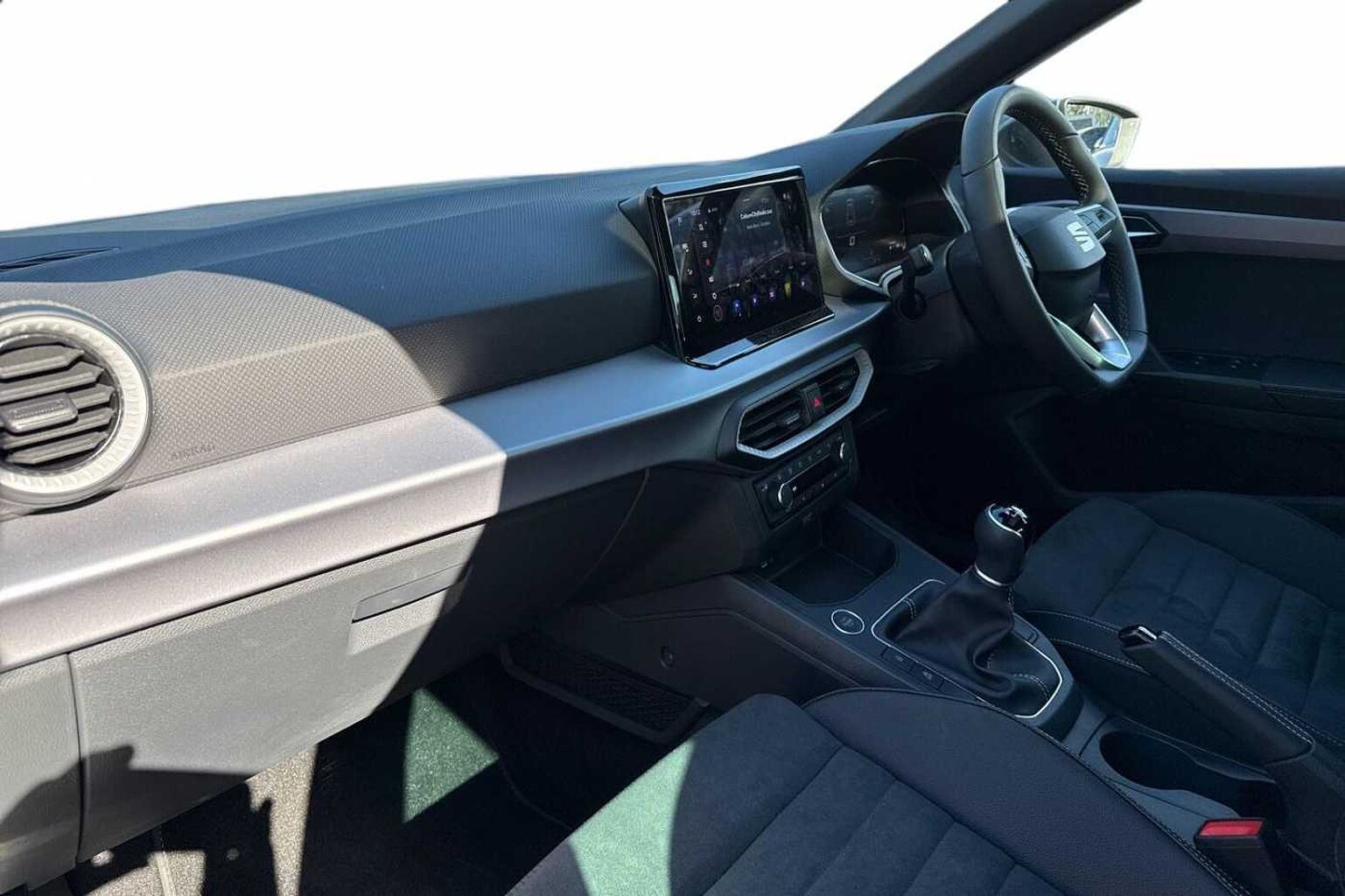 SEAT Ibiza 1.0 TSI XCELLENCE Hatchback 5dr Petrol Manual (95 ps)